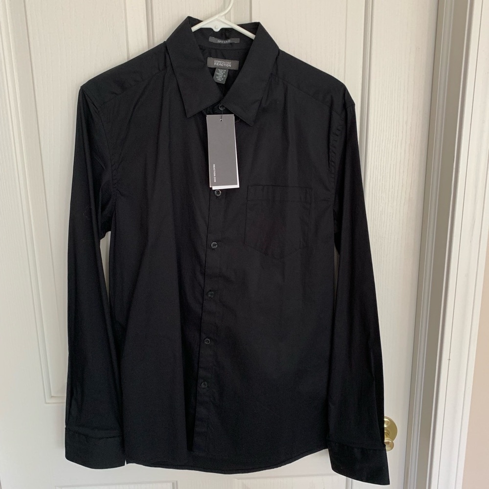 Kenneth Cole Reaction dress shirt, black, size M
